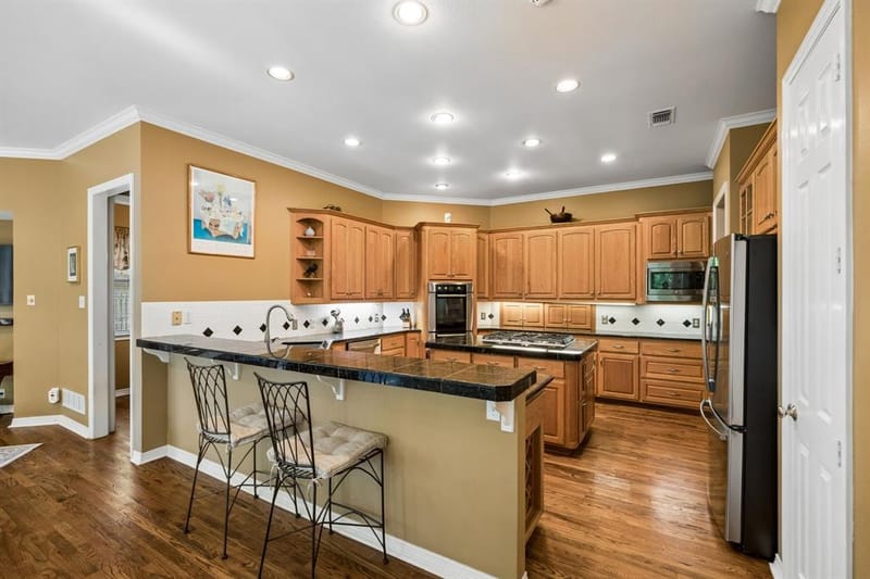 908 Trailwood Court, Cedar Hill TX 75104 - Photo 12