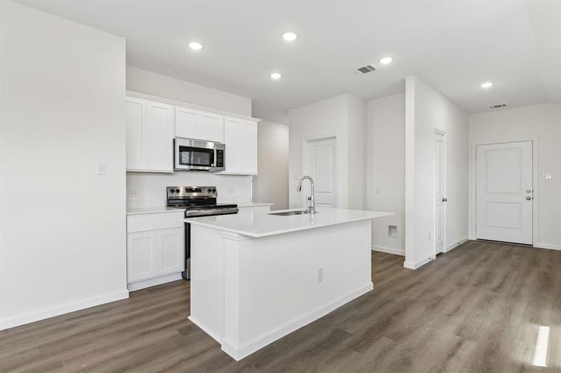 859 Hillcrest Boulevard, Princeton TX 75407 - Photo 4