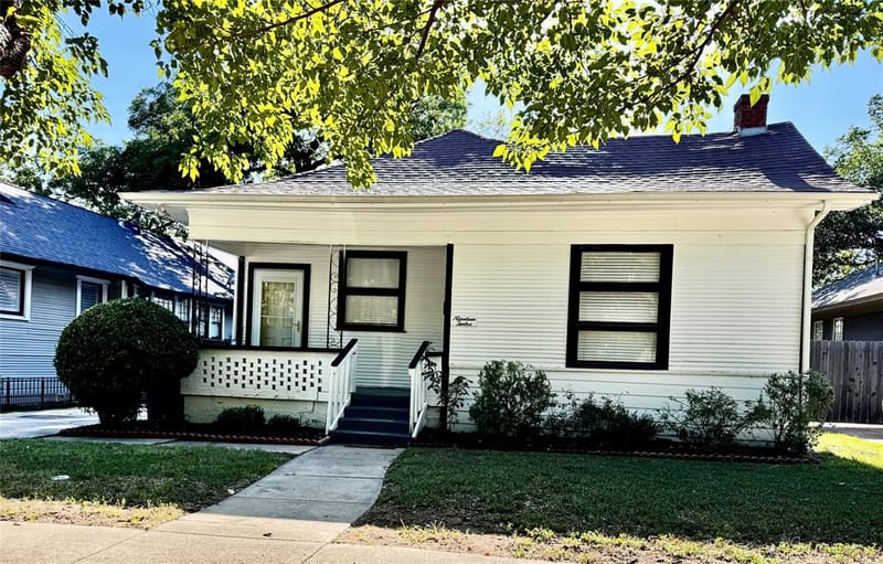 1912 Hurley Avenue, Fort Worth TX 76110