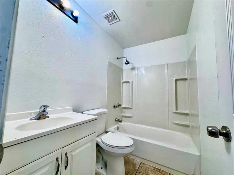 1912 Hurley Avenue, Fort Worth TX 76110 - Photo 20