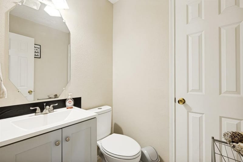 1572 Brookstone Drive, Little Elm TX 75068 - Photo 5