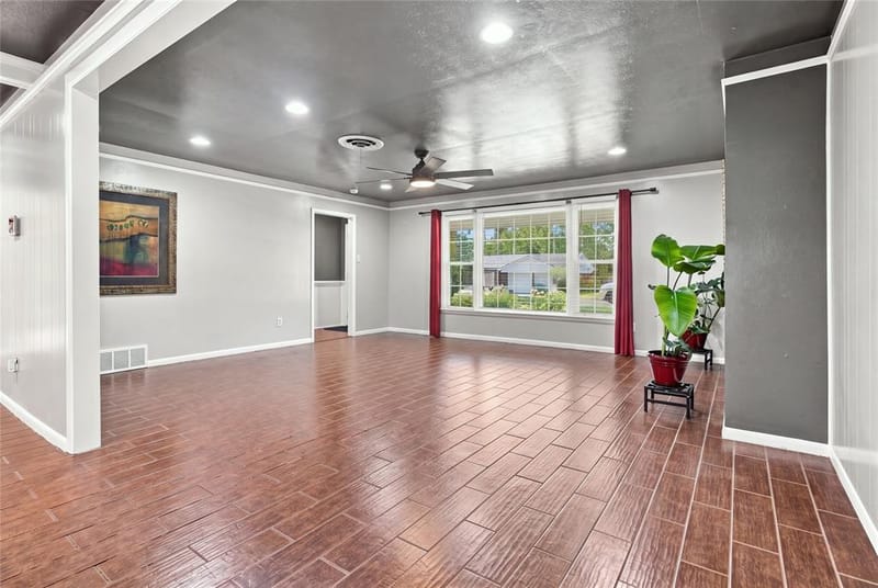 3552 Wosley Drive, Fort Worth TX 76133 - Photo 11