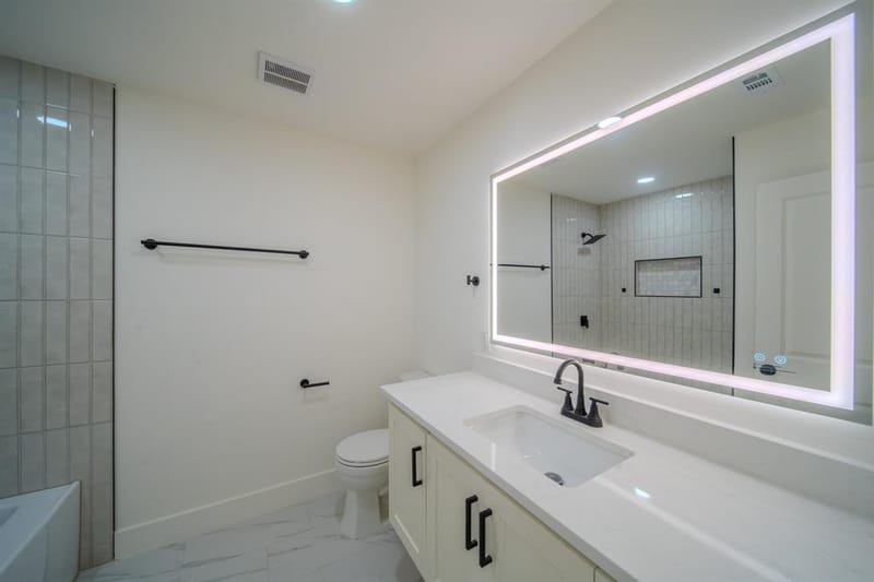 532 Plainview Drive, Hurst TX 76054 - Photo 15