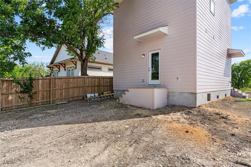 2400 S 12th Street, Waco TX 76706 - Photo 19