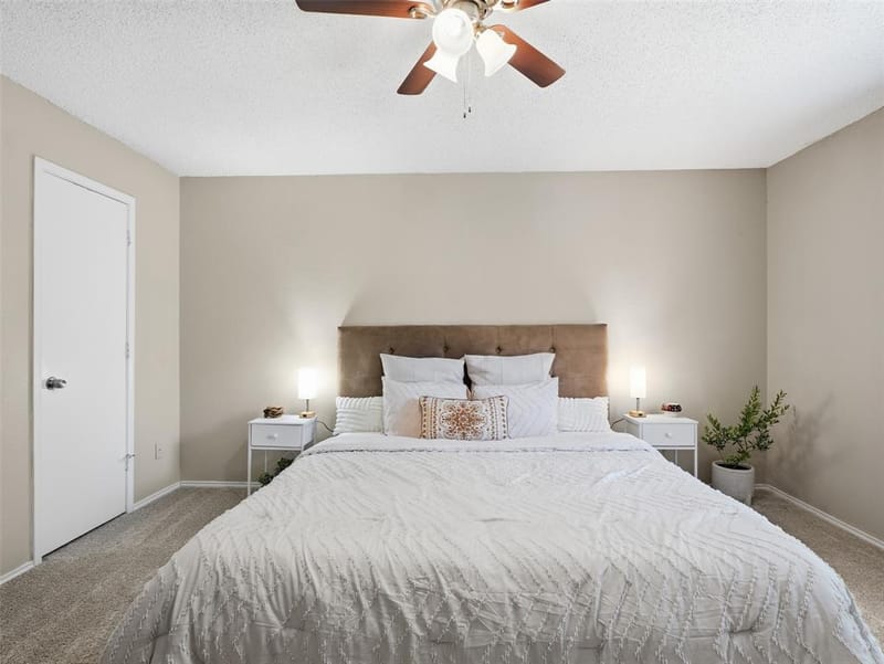 6206 Hott Springs Drive, Arlington TX 76001 - Photo 12