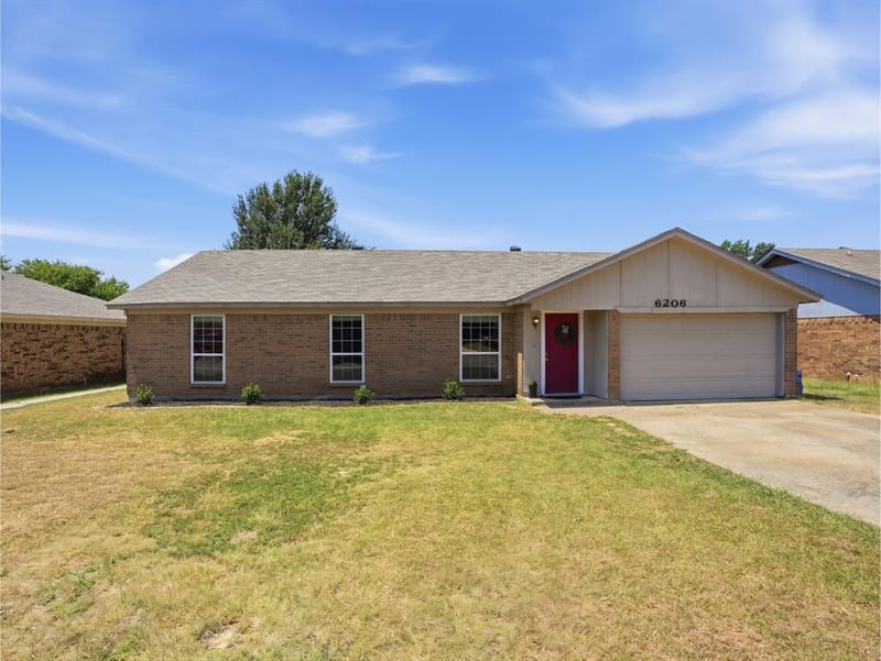 6206 Hott Springs Drive, Arlington TX 76001 - Photo 20