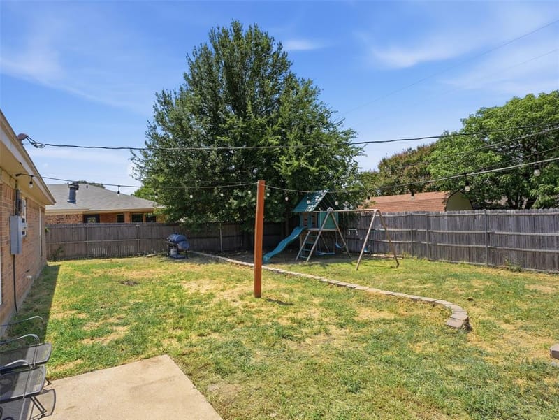 6206 Hott Springs Drive, Arlington TX 76001 - Photo 18