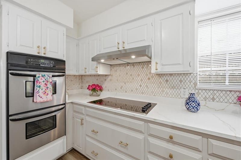 5808 Ridge Drive, Arlington TX 76016 - Photo 12