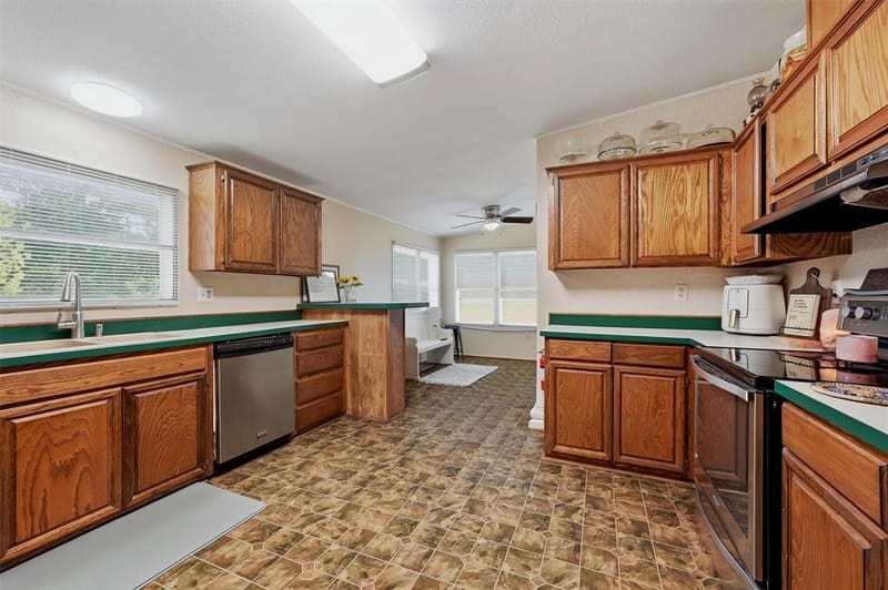 305 Ridgecrest Road, Pottsboro TX 75076 - Photo 8