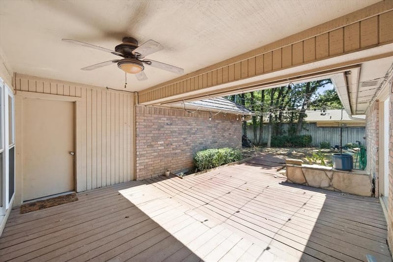 1919 Creek Wood Drive, Arlington TX 76006 - Photo 30