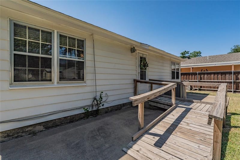 5020 Hartford Drive, River Oaks TX 76114 - Photo 37