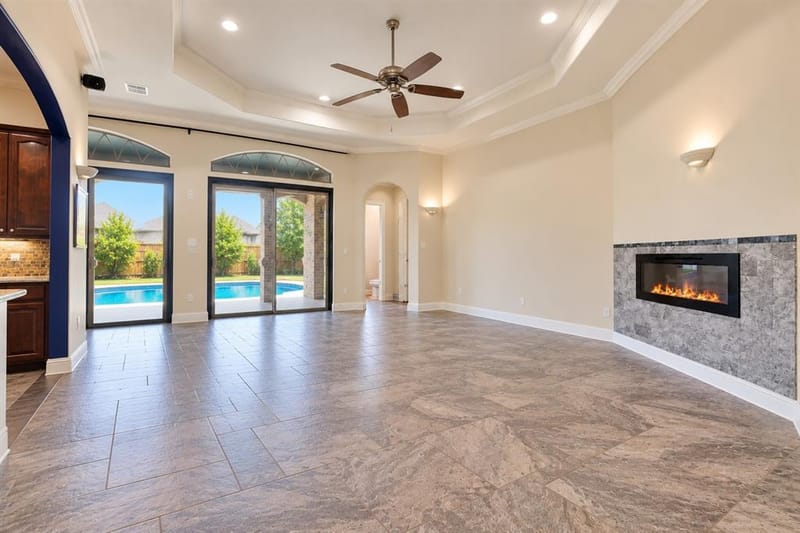 11029 Hawkins Home Boulevard, Benbrook TX 76126 - Photo 5