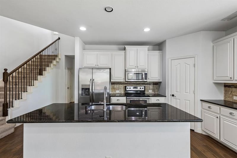 705 Austin Lane, Lavon TX 75166 - Photo 8