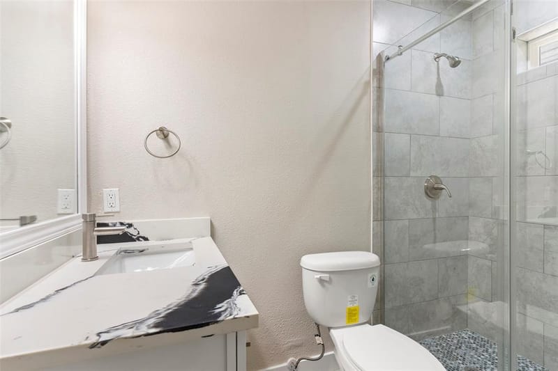 604 S Fitzhugh Avenue, Dallas TX 75223 - Photo 18
