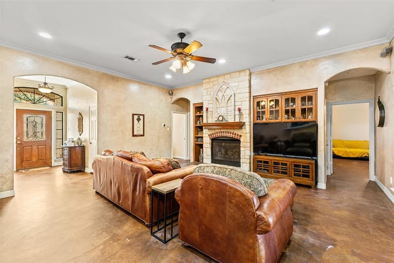 1010 Williams Street, Ennis TX 75119 - Photo 13