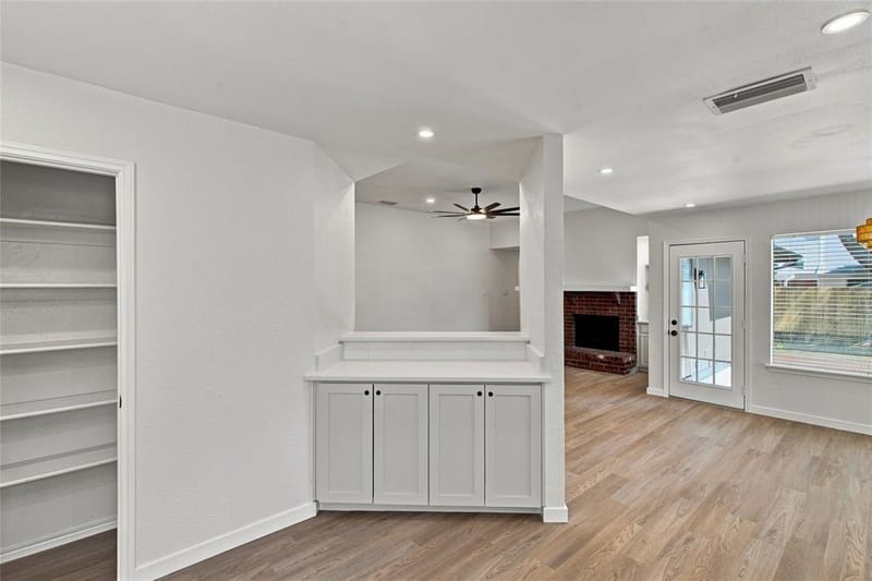 819 Lovingham Drive, Arlington TX 76017 - Photo 17