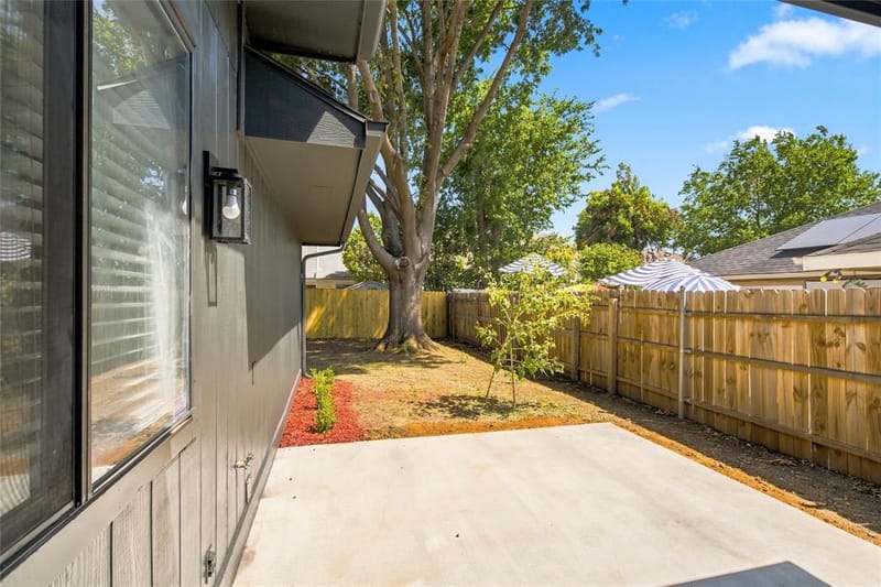 819 Lovingham Drive, Arlington TX 76017 - Photo 30