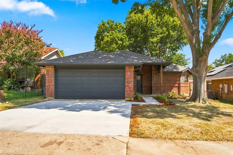 819 Lovingham Drive, Arlington TX 76017 - Photo 33