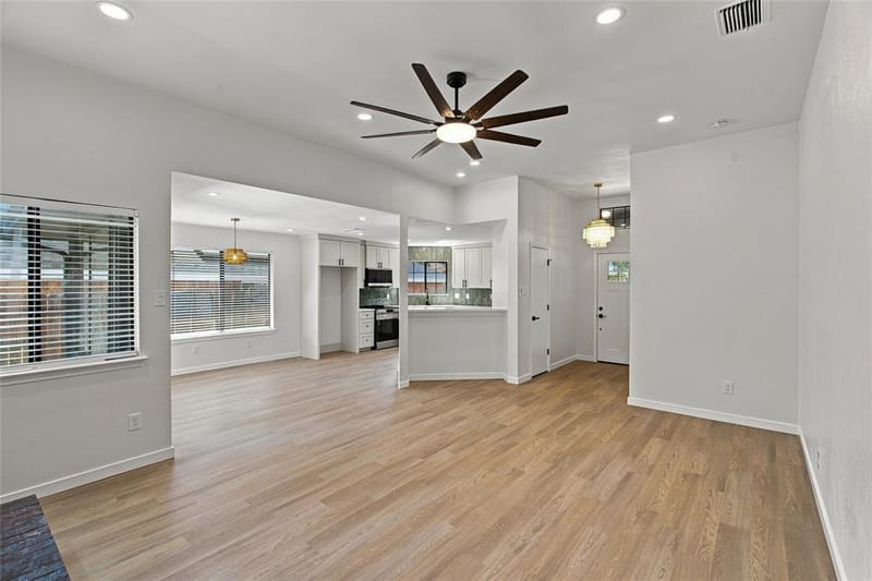 819 Lovingham Drive, Arlington TX 76017 - Photo 8