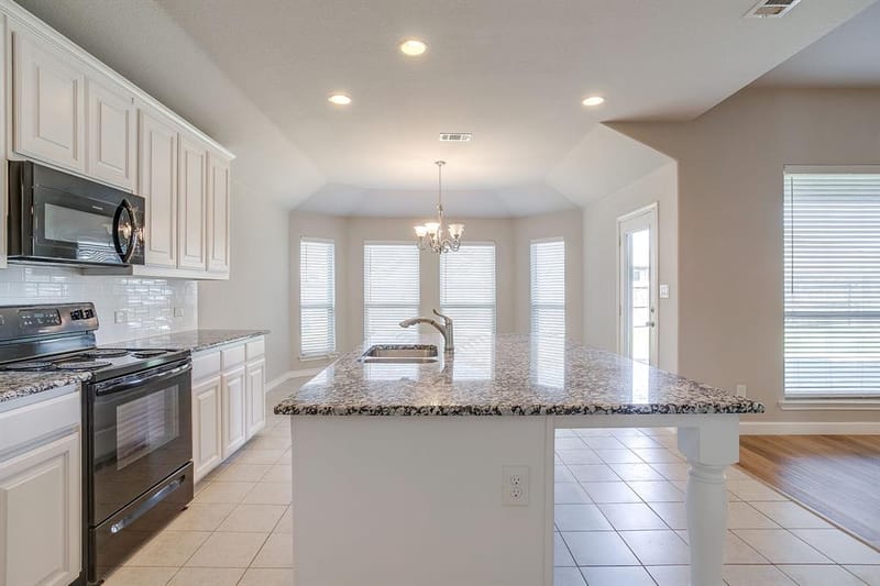 213 Marina Drive, Azle TX 76020 - Photo 13