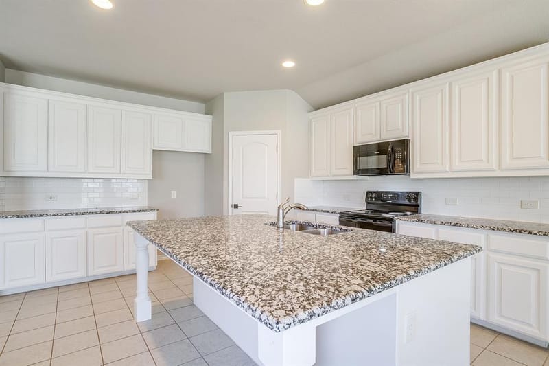 213 Marina Drive, Azle TX 76020 - Photo 17