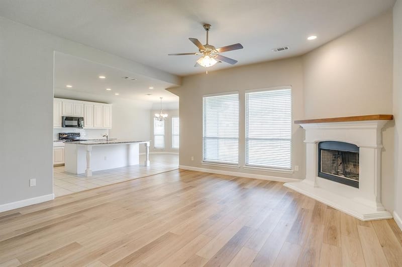 213 Marina Drive, Azle TX 76020 - Photo 7