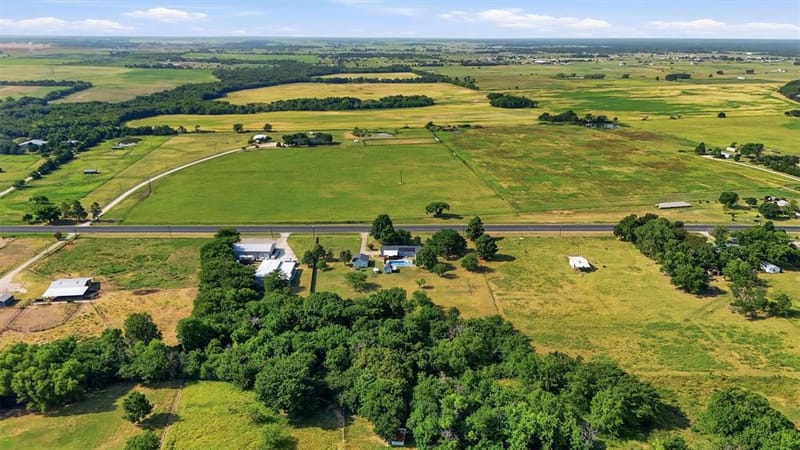 27513 State Highway 56, Whitesboro TX 76273 - Photo 40