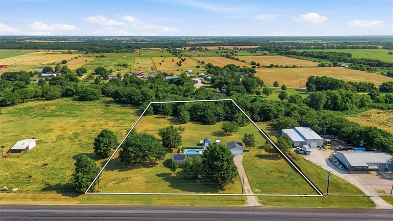 27513 State Highway 56, Whitesboro TX 76273 - Photo 35