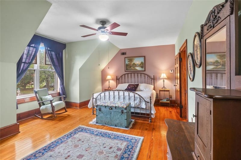 303 Market Street, Honey Grove TX 75446 - Photo 23