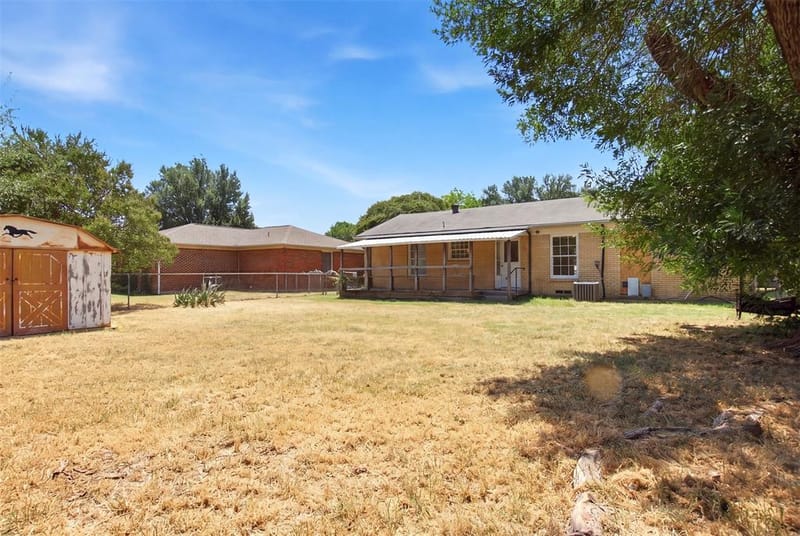 1219 Daisy Lane, Irving TX 75061 - Photo 26
