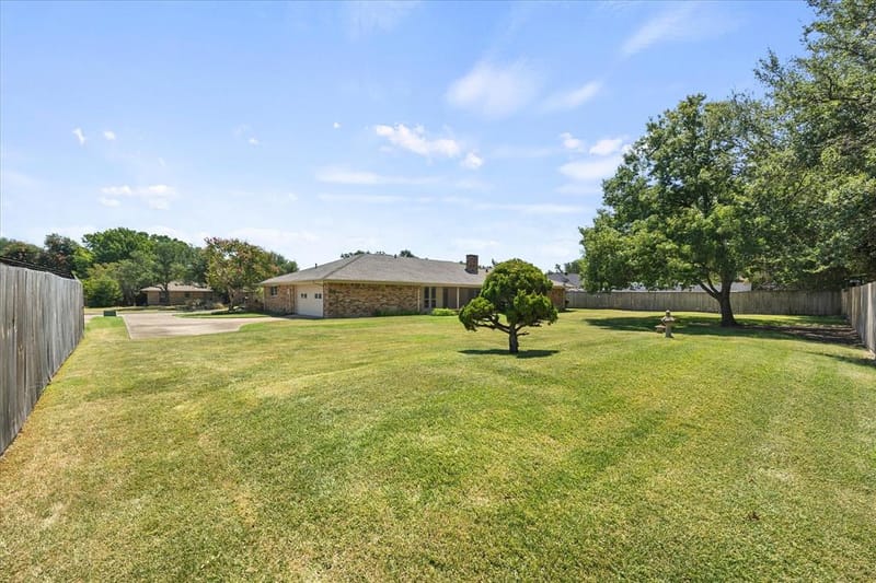 4001 Keele Drive, Garland TX 75041 - Photo 32