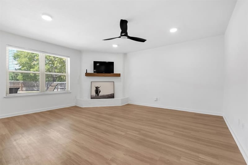 5721 Macneill Drive, Haltom City TX 76148 - Photo 9