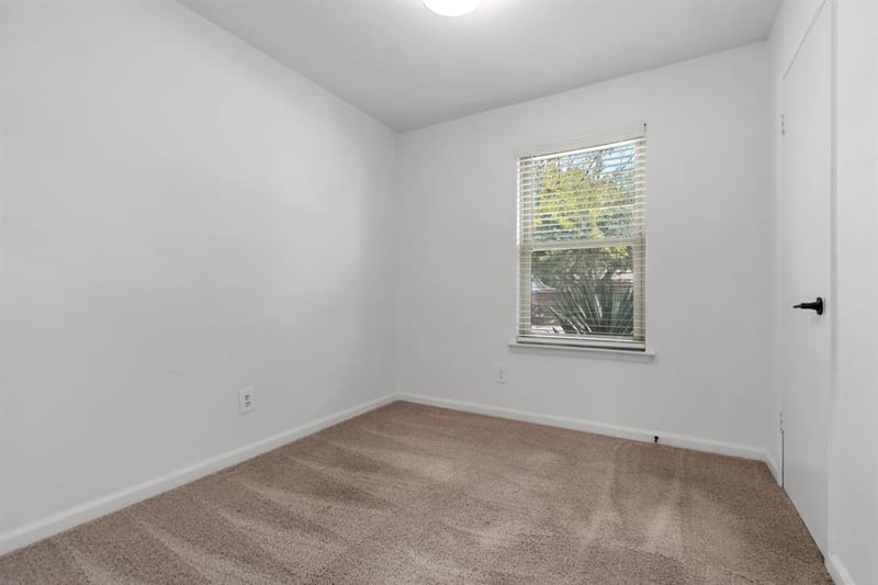 5721 Macneill Drive, Haltom City TX 76148 - Photo 10