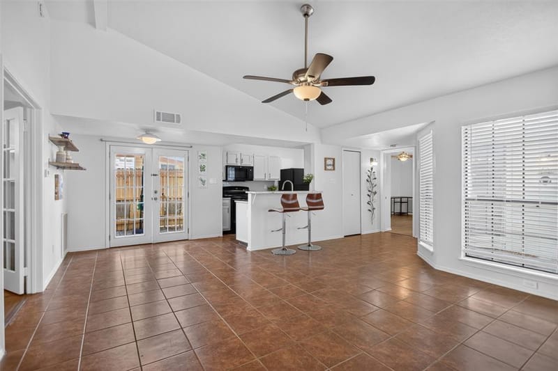 303 Liberty Place, Grand Prairie TX 75052 - Photo 3