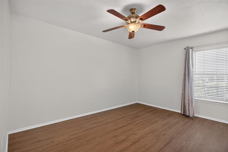 303 Liberty Place, Grand Prairie TX 75052 - Photo 11