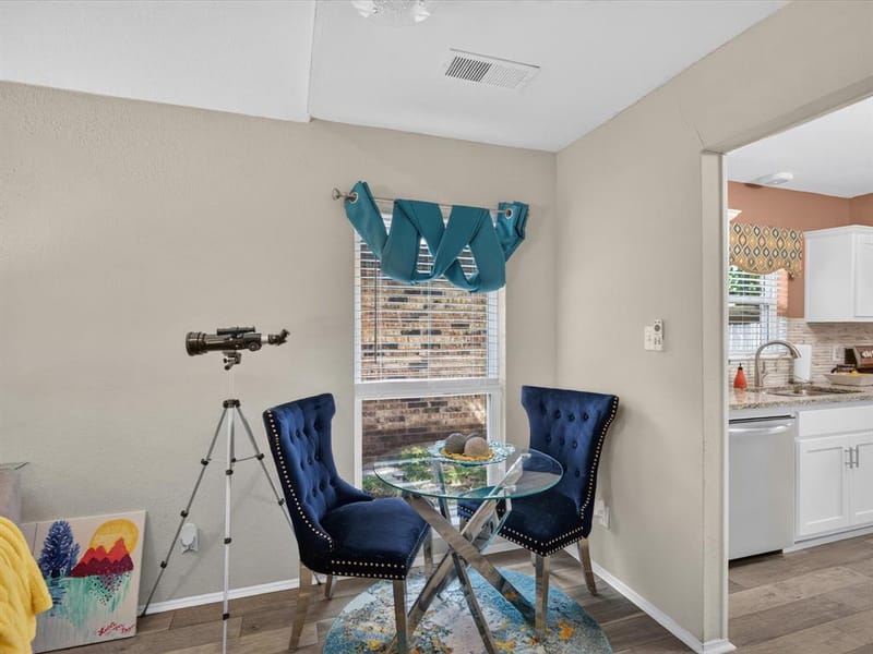 3018 Harbinger Lane, Dallas TX 75287 - Photo 5