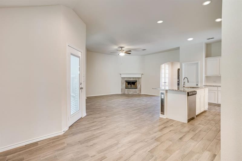 1533 Grassy Meadows Drive, Burleson TX 76058 - Photo 20