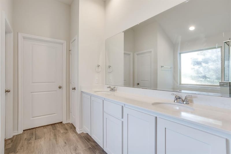 1533 Grassy Meadows Drive, Burleson TX 76058 - Photo 24