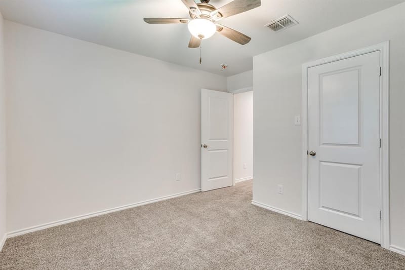 1533 Grassy Meadows Drive, Burleson TX 76058 - Photo 33