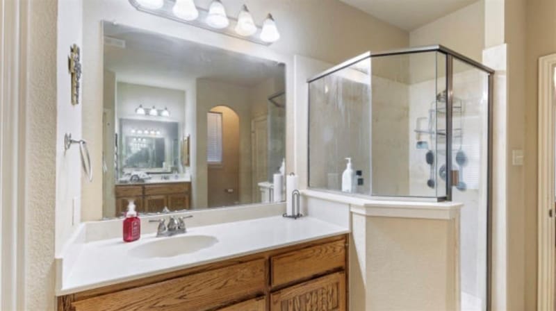 565 Griffith Drive, Saginaw TX 76179 - Photo 10