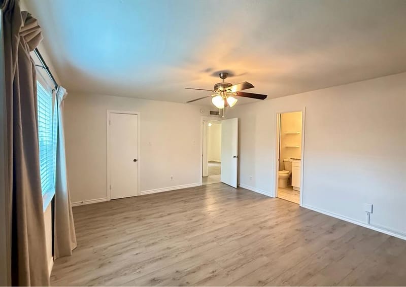 8506 Londonderry Lane, Dallas TX 75228 - Photo 14