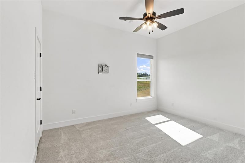 300 Spanish Oak Court, Weatherford TX 76085 - Photo 33