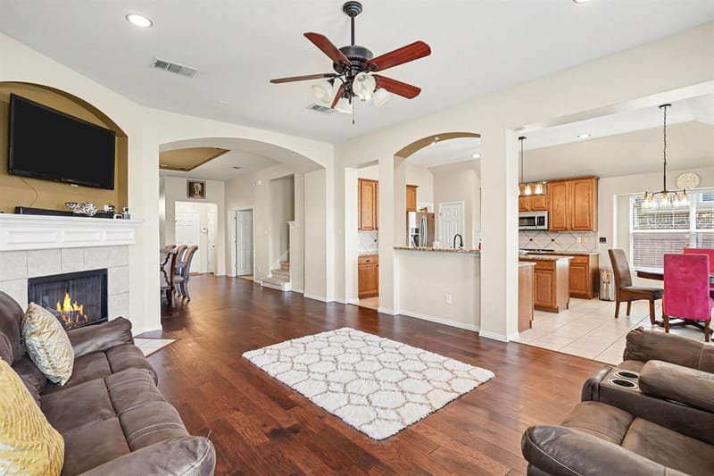 4509 Mallow Oak Drive, Fort Worth TX 76123 - Photo 7