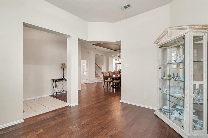 4509 Mallow Oak Drive, Fort Worth TX 76123 - Photo 4