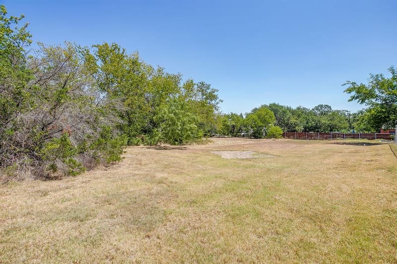321 E Woody Creek Court, Springtown TX 76082 - Photo 27