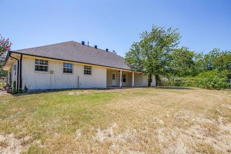 321 E Woody Creek Court, Springtown TX 76082 - Photo 22