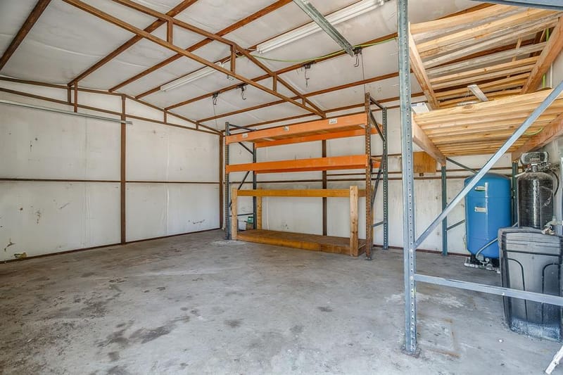 321 E Woody Creek Court, Springtown TX 76082 - Photo 24