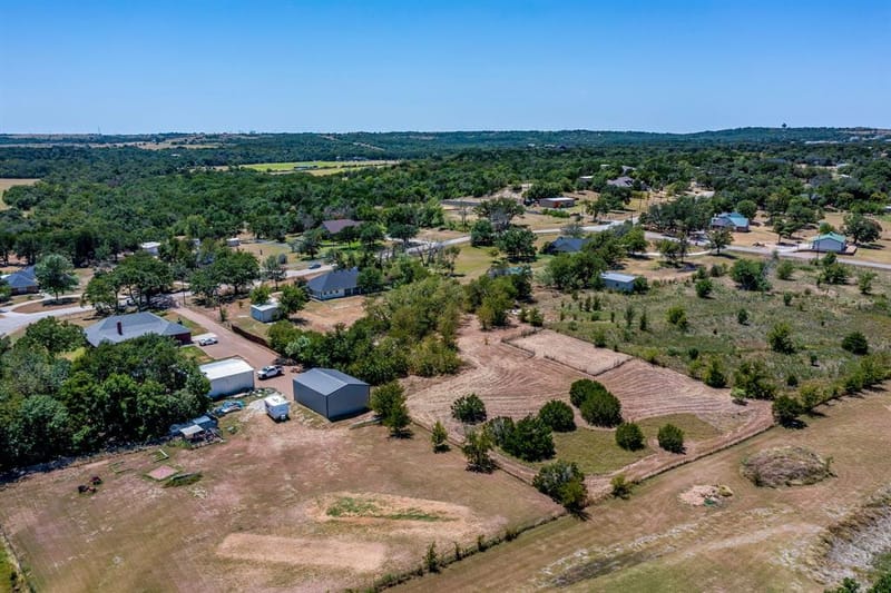 321 E Woody Creek Court, Springtown TX 76082 - Photo 34