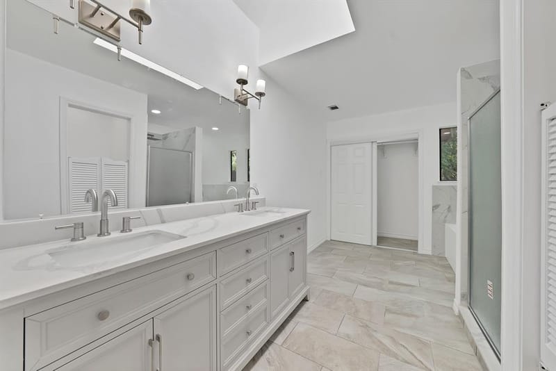 5612 Polo Club Drive, Arlington TX 76017 - Photo 9