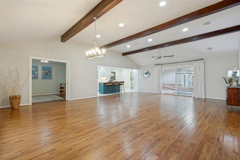11055 Milhof Drive, Dallas TX 75228 - Photo 5
